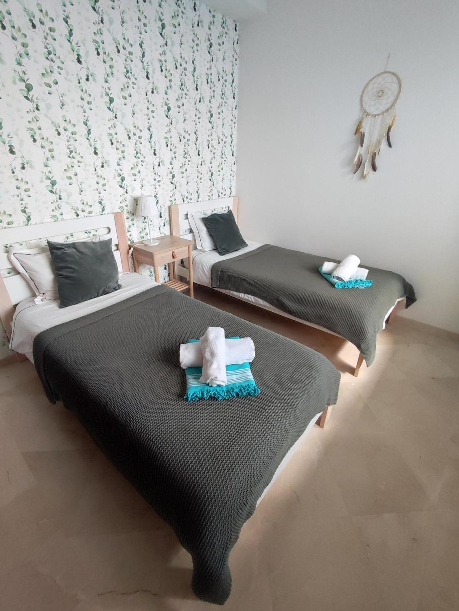 Costalita On The Beach - 3 Bedroom Cosy Apartment Estepona Exterior foto